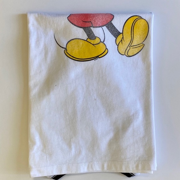 Old Navy Disney Men’s Mickey Mouse Tee White - Picture 7 of 8